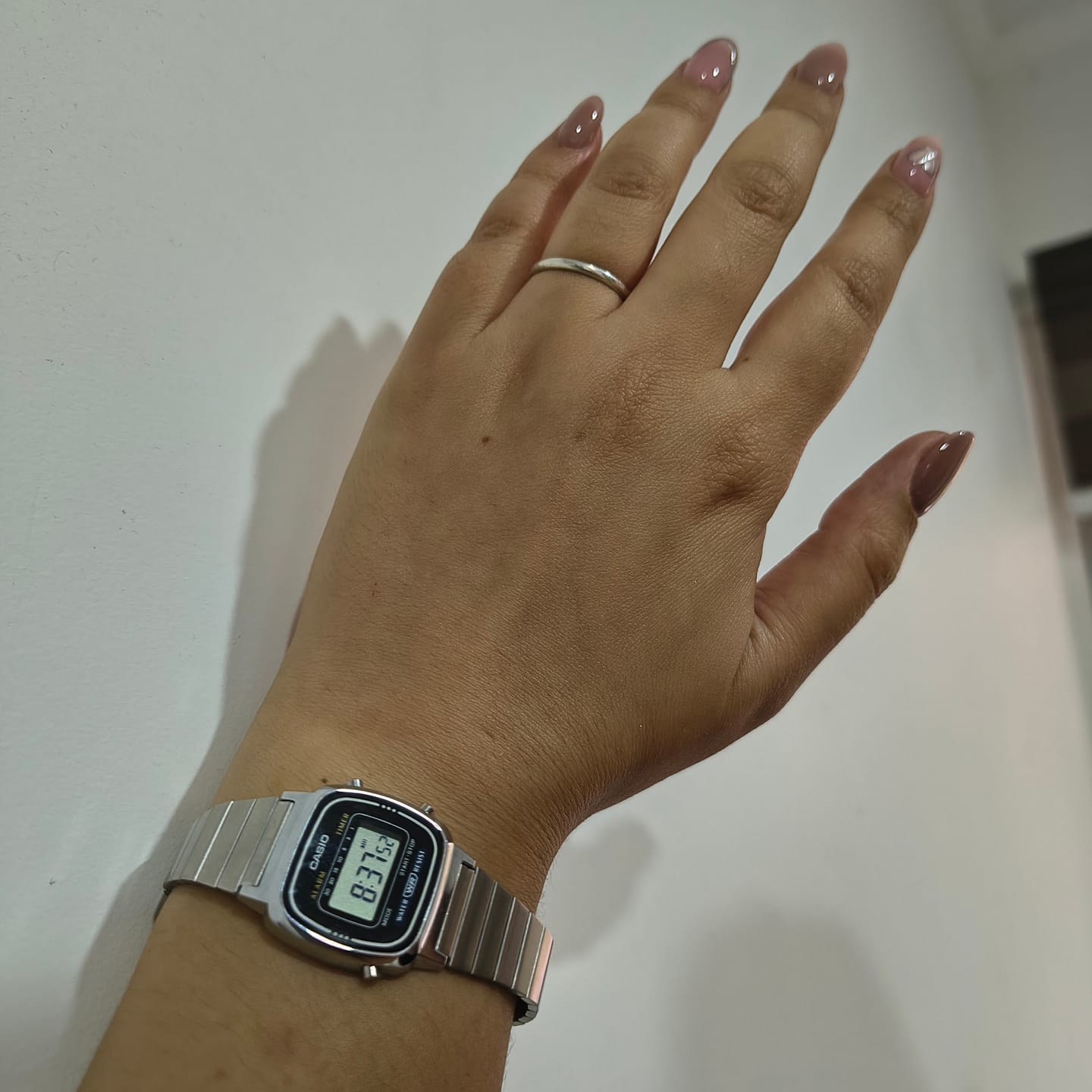 Customer photo review of Reloj Casio Vintage LA670WA-1DF Plateado Mini