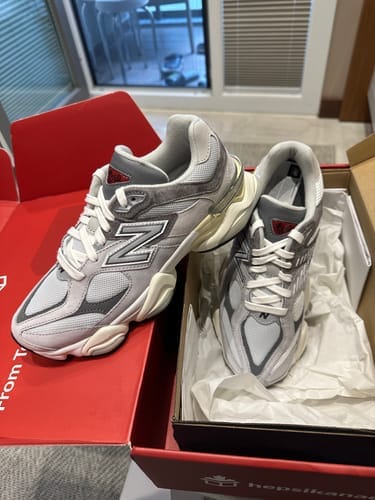 Customer photo review of New Balance 9060 Grey U9060GRY