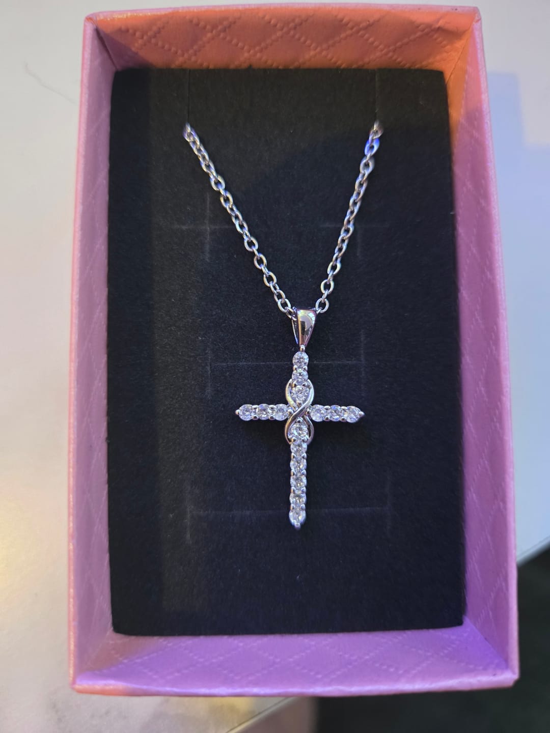 Customer photo review of Collier Croix Fusion