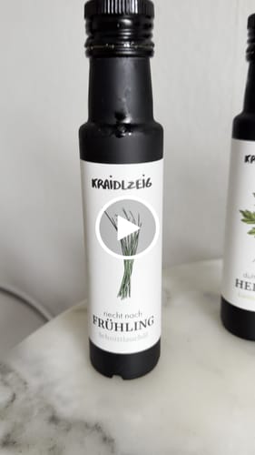 Customer video review of Bio-Schnittlauchöl
