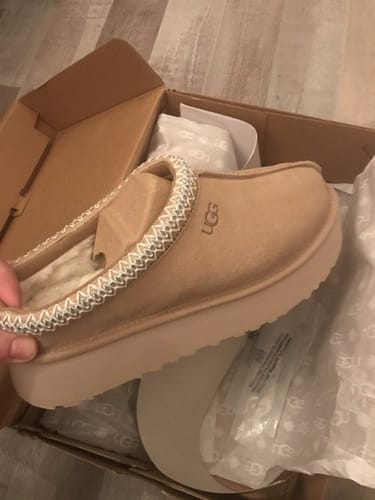 Customer photo review of UGG Women's Tazz II Sand
