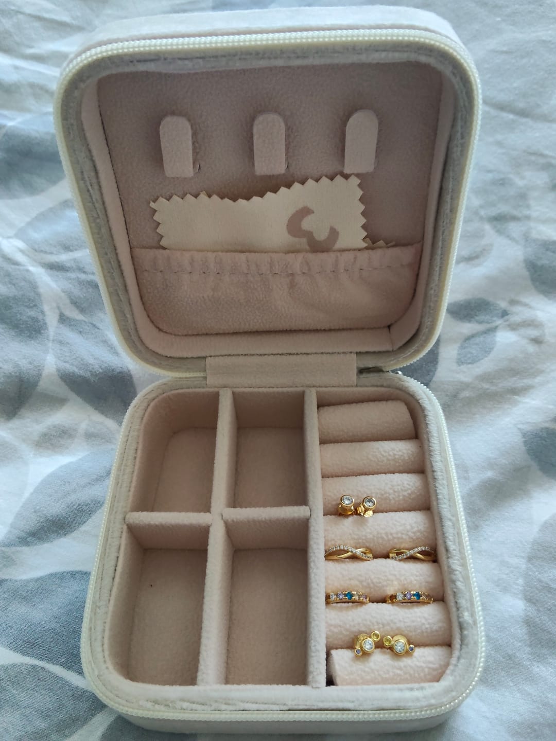 Customer photo review of JOYERO GRATIS
