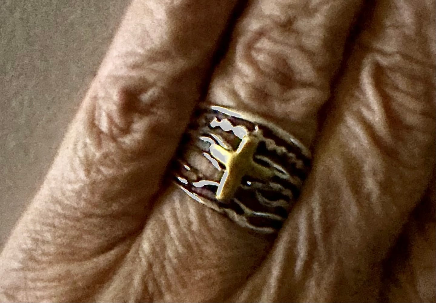 Customer photo review of Christianartworkshop Two-Tone Copper Cross Ring: Quiet Reminder of Peace & Grace
