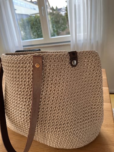 Customer photo review of Kunstleder-Labels mit Chicago Screws - Personalisierte Labels