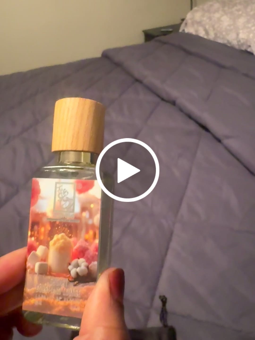 Customer video review of Sugary Gourmand Lounge