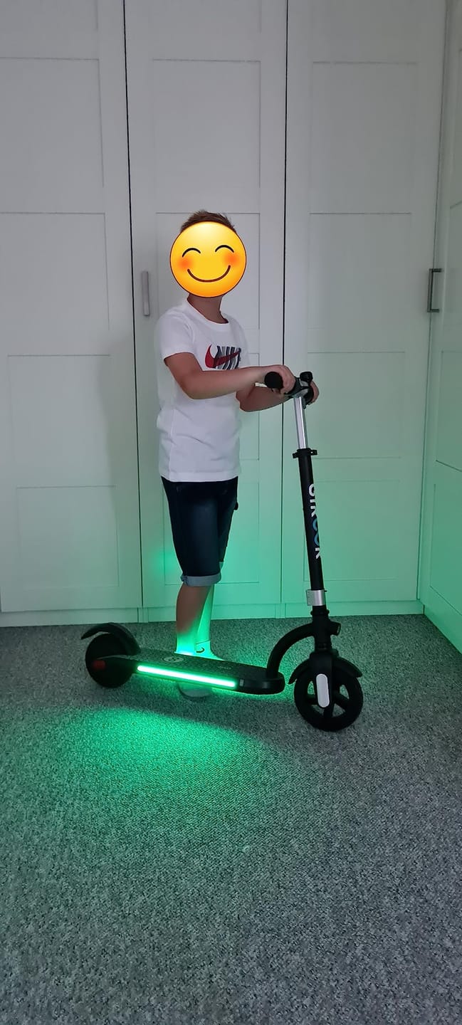 Customer photo review of Gyroor H40 E-Scooter für Kinder und Jugendliche Alter 8-14