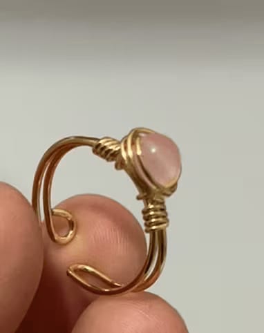 Customer photo review of Pembe Kuvars Yüzük Seti