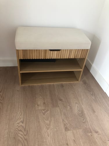 Customer photo review of KUBO - Meuble à chaussures avec coffre en bois et velours beige