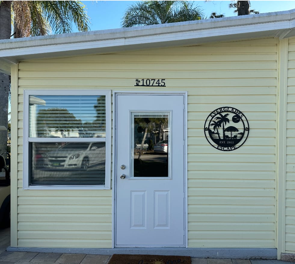 Customer photo review of Beach Palm Metal Sign