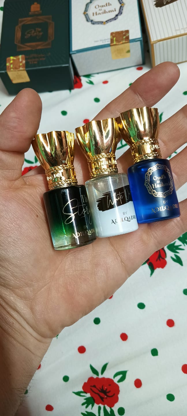 Customer photo review of The Story Luxury Attar Perfume