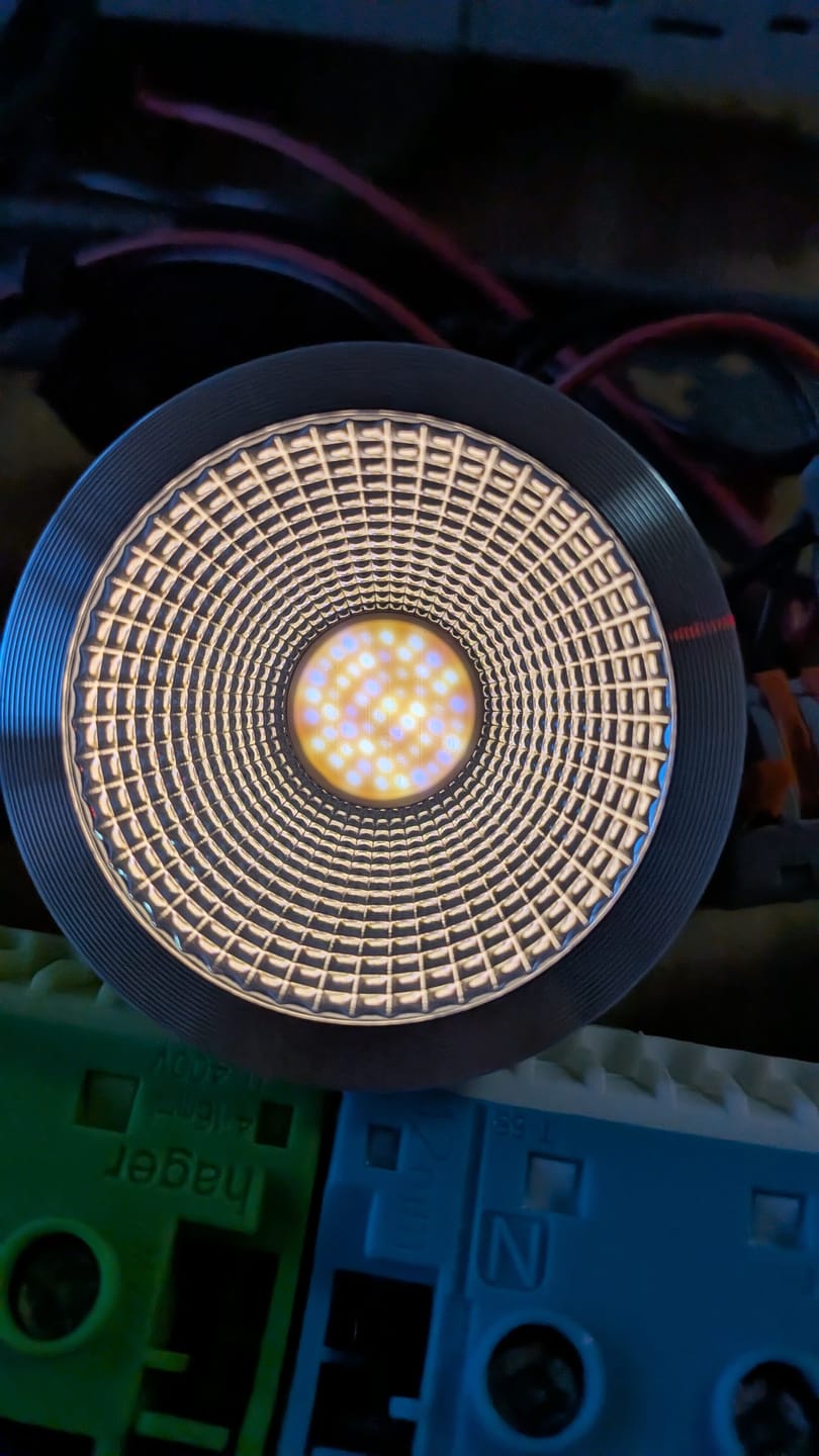 Customer photo review of 2850K LED Spot Warm White | 60°, 8W CRI90, 24V DC, MR16 Retrofits