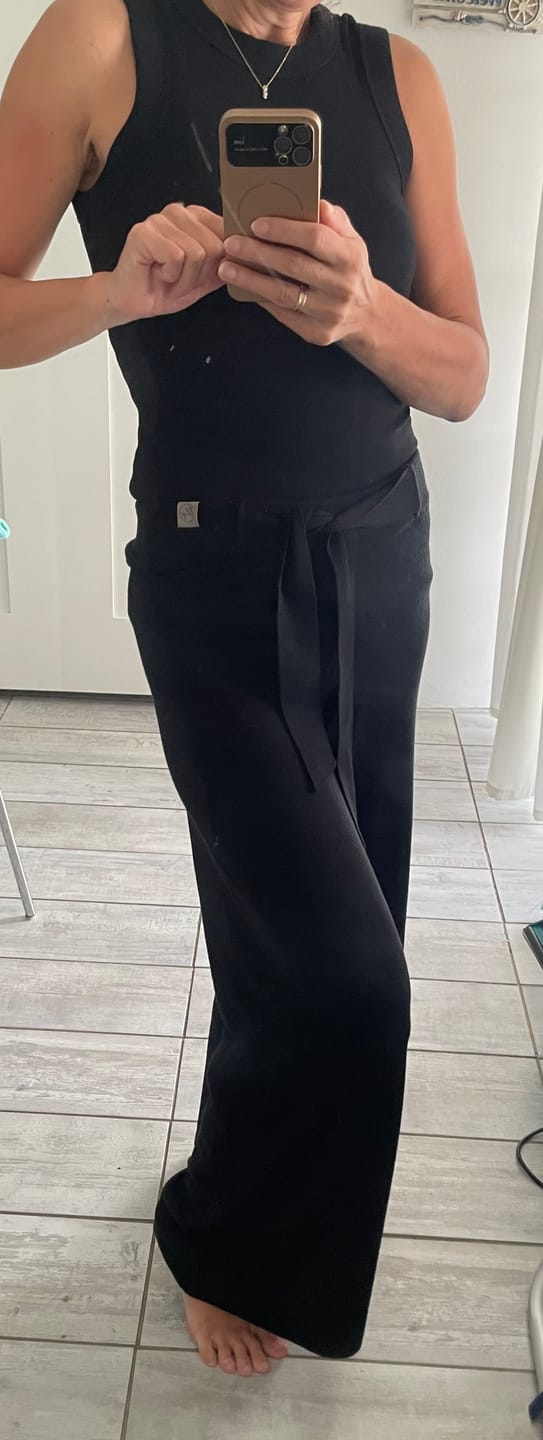 Customer photo review of PANTS BAILEY - Weite Relax-Hose für Damen
