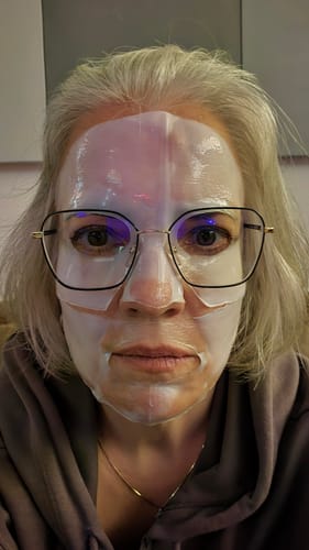 Customer photo review of Bio-Kollagen Gesichtsmaske