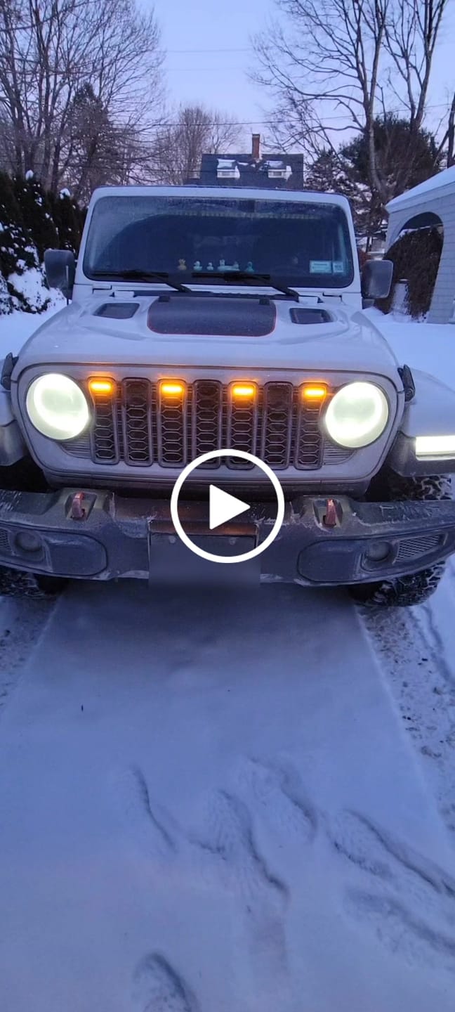 Customer video review of Prerunner Amber/RGB Grille Lights for 24-25 JL JT Grille