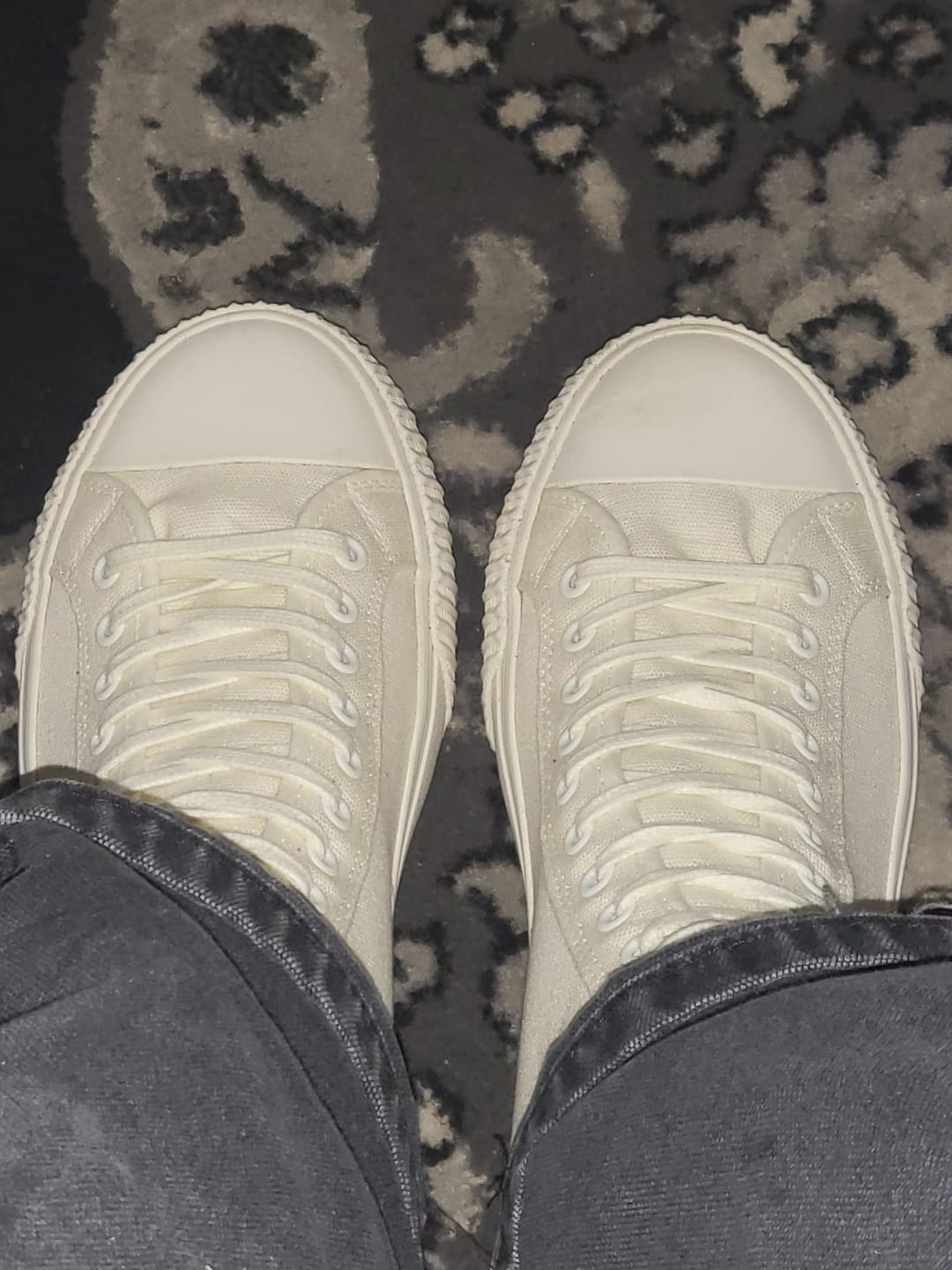 Customer photo review of Center High-Top Sea Salt
