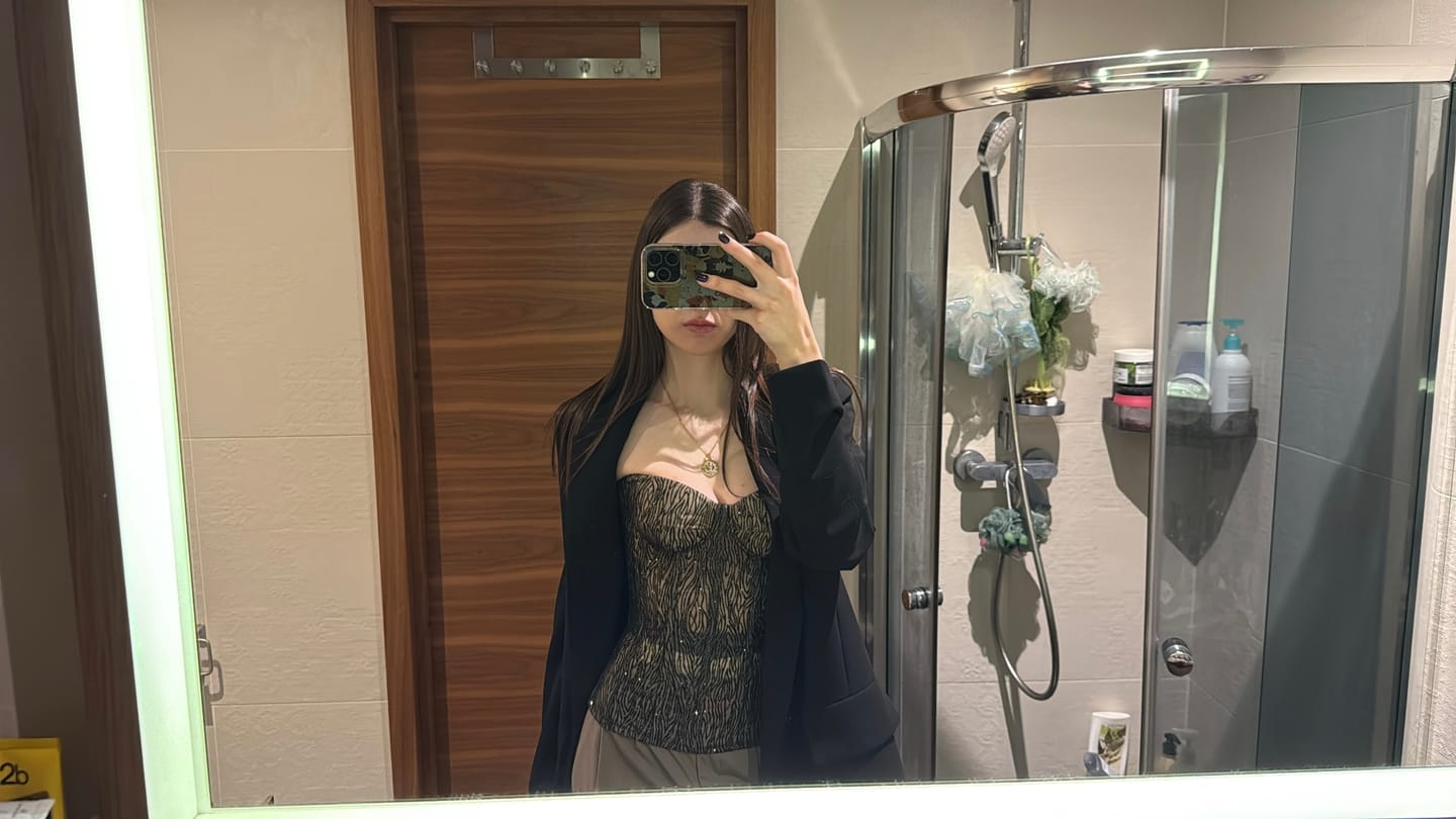 Customer photo review of Zebra corset