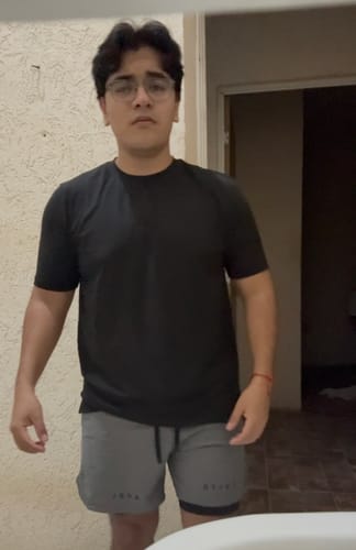 Customer photo review of OmniSoft Essential Tee - Black