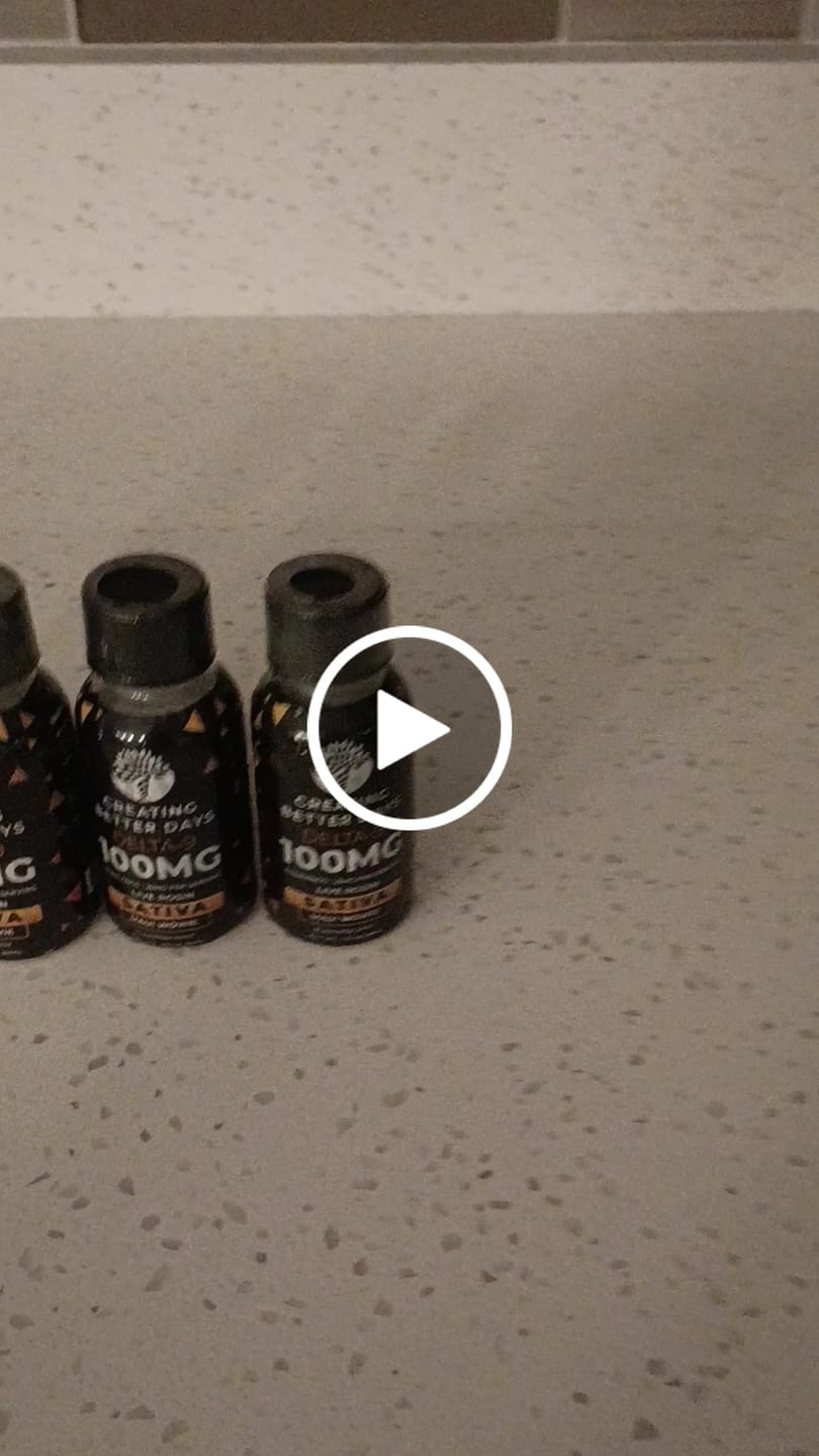 Customer video review of NANO THC SHOT