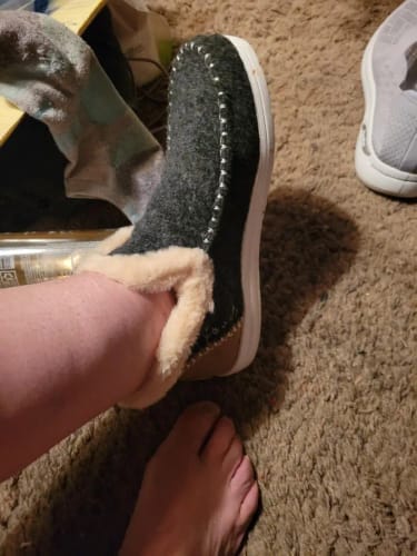 Customer photo review of OrthoComfy - ergonomischer schmerzlindernder Komfortschuh - Plüschgefüttert