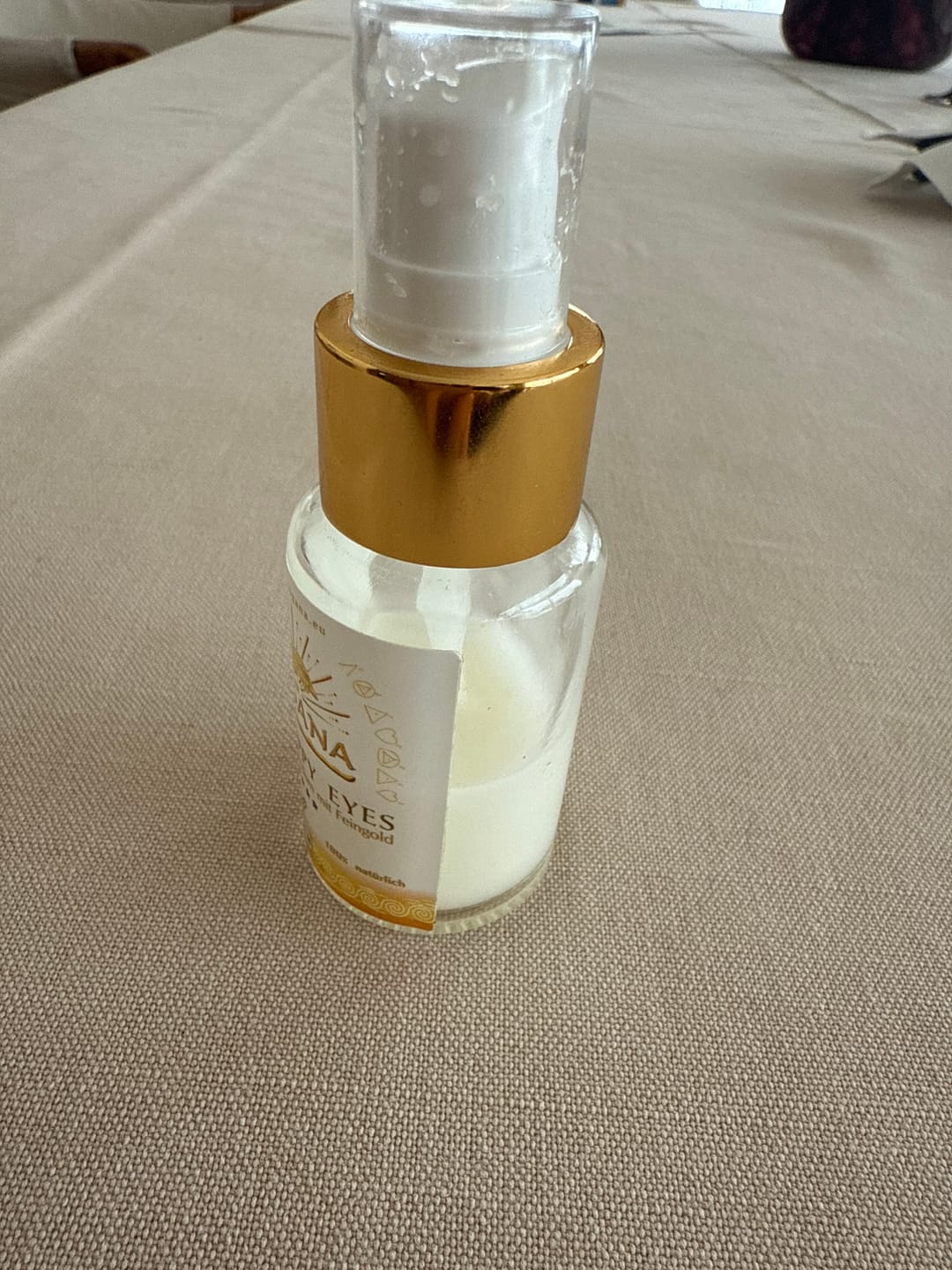 Customer photo review of 999 Happy Eyes Augenserum