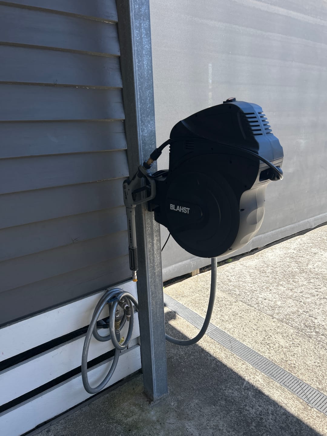 Customer photo review of R30 Wall-Mounted Pressure Washer