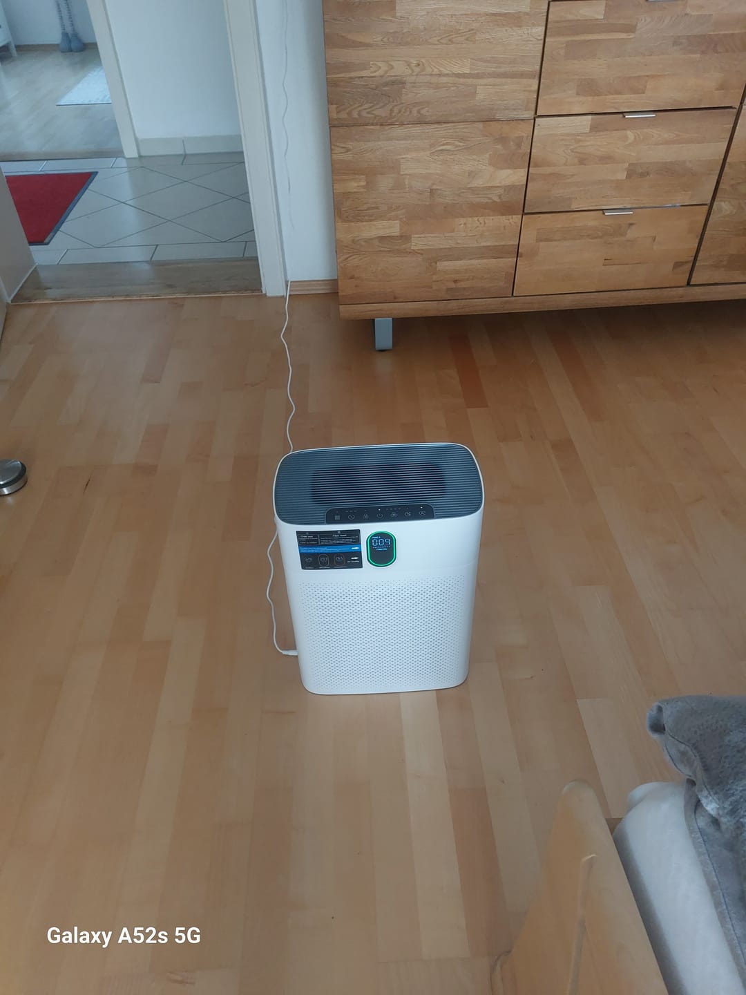 Customer photo review of Smart Luftreiniger V1 Pro – Leistungsstarke HEPA-Filterung mit PM2.5-Sensor, App- und Sprachsteuerung für saubere Raumluft