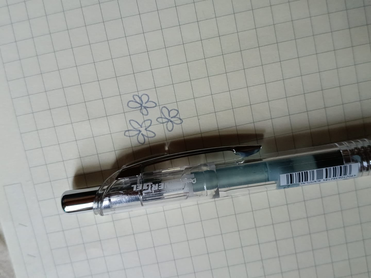 Customer photo review of Pentel - Lápiz Gel Energel Infree 0,5 mm