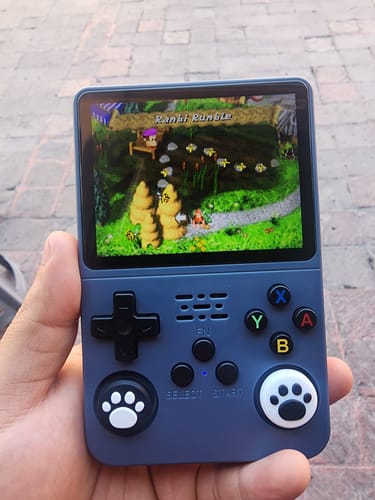 Reseña con foto de un cliente sobre RetroGamer™ Beast®
