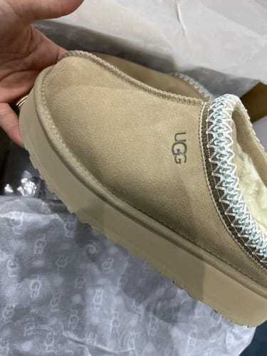 Customer photo review of UGG Women's Tazz II Sand