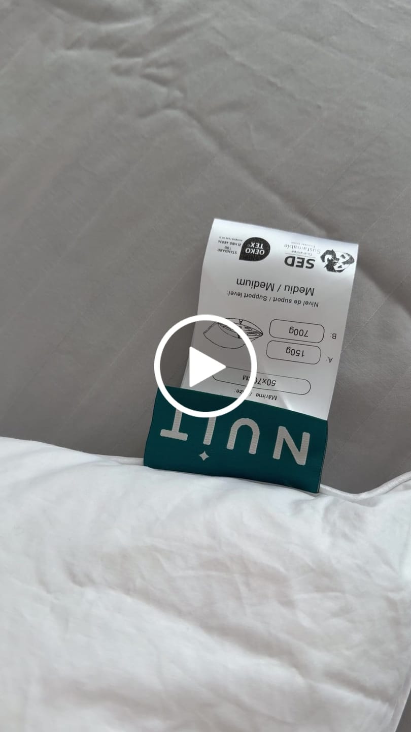Customer video review of Pernă Plume Puf