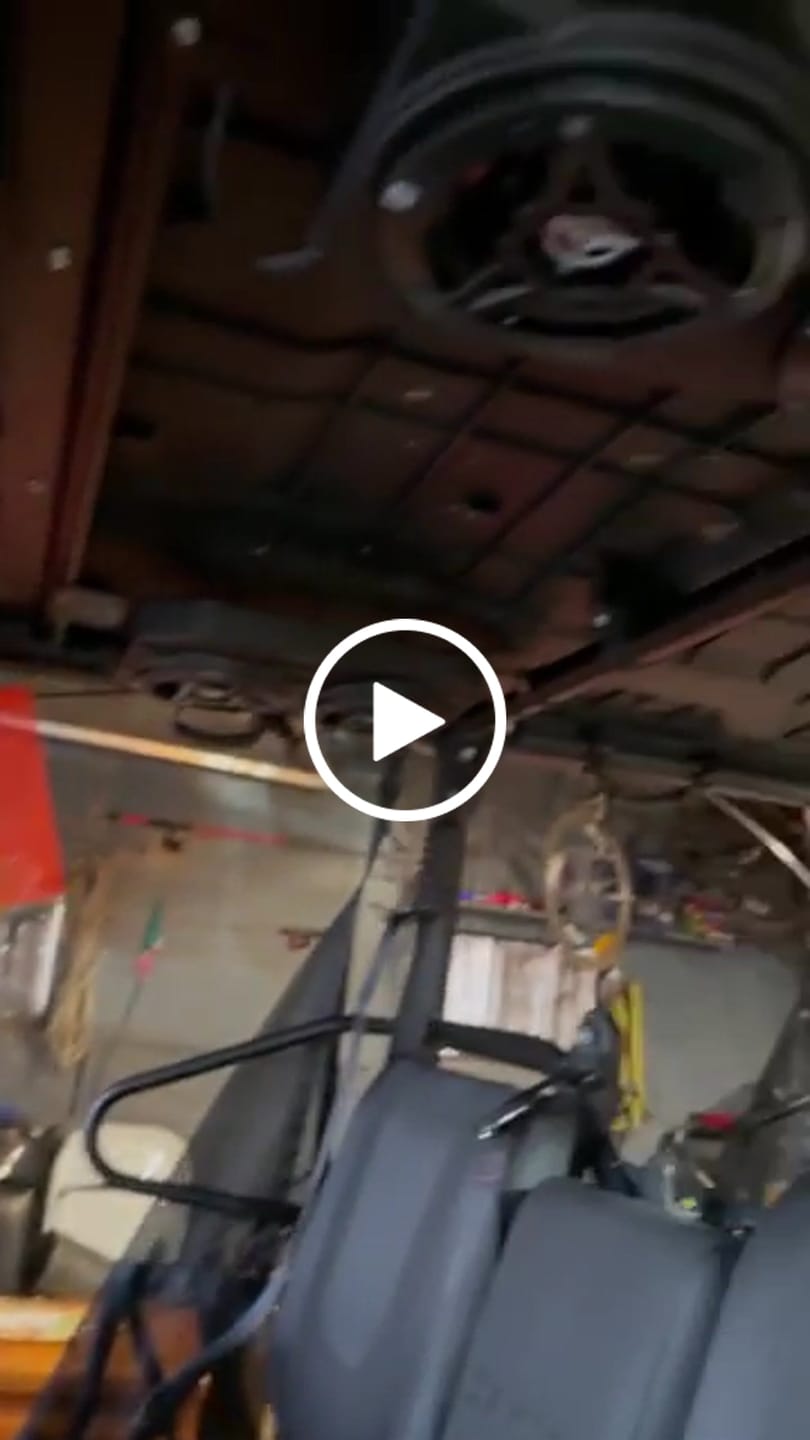 Customer video review of UTV Sound System 6.5 Inch Speakers Overhead Stereo Bluetooth Fits 1.625-1.9in Roll Cages