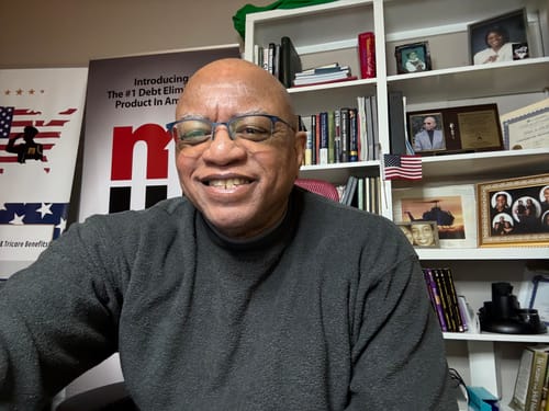 A smiling customer who is happy with the results from Super Strong Relief.