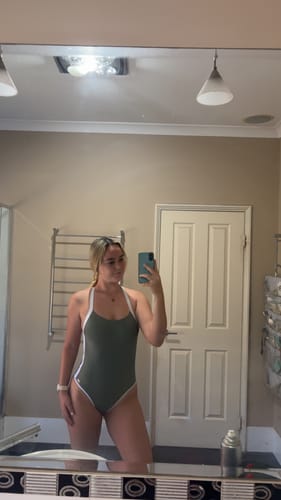Customer photo review of Karma Onepiece - Matcha