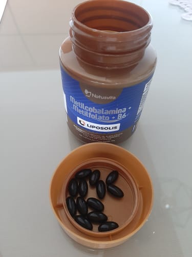 Customer photo review of Metilcobalamina B12 + Metilfolato + Vitamina B6 ativa. Tecnologia Lipossomal. Cápsulas softgel