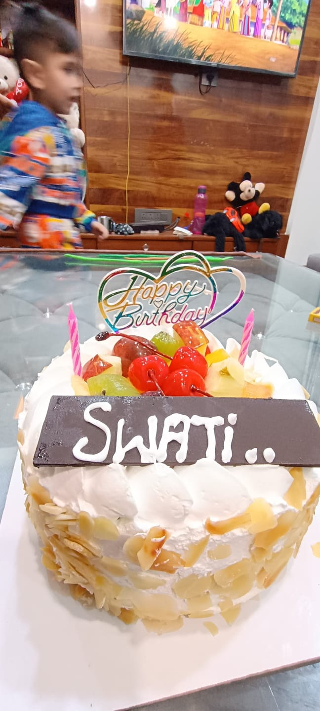 Customer photo review of Fresh Fruit Cake