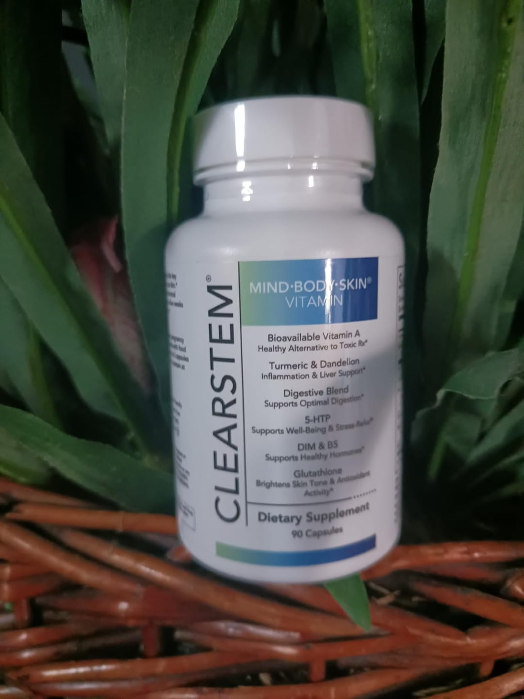 Customer photo review of CLEARSTEM® La solucion interna para el acne hormonal