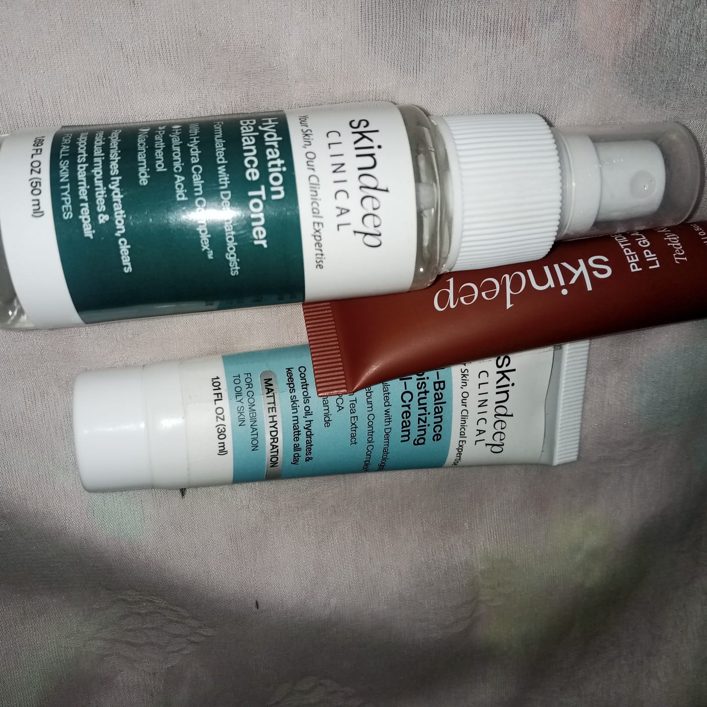 Customer photo review of Oil-Balance Moisturizing Gel-Cream