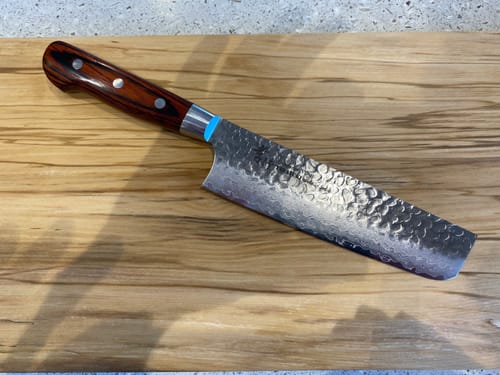 Customer photo review of Sakai Takayuki 33 Layer Damascus Nakiri 165mm (6.5")