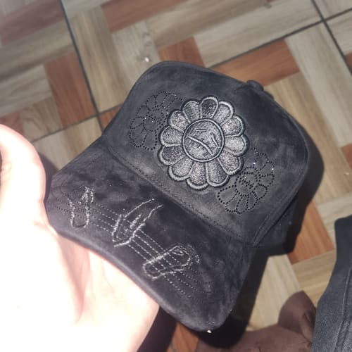 Customer photo review of INNEDIT Crystals Black
