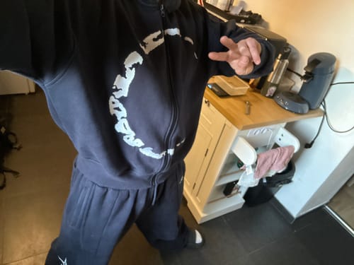 Customer photo review of Jogging "Nova"