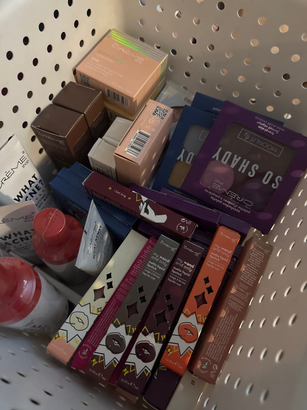Customer photo review of The Creme Shop Makeup Assorted Differents sizes (100 Pcs Lot)