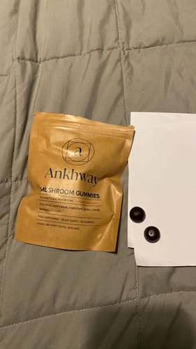 Customer photo review of Mushroom Gummies