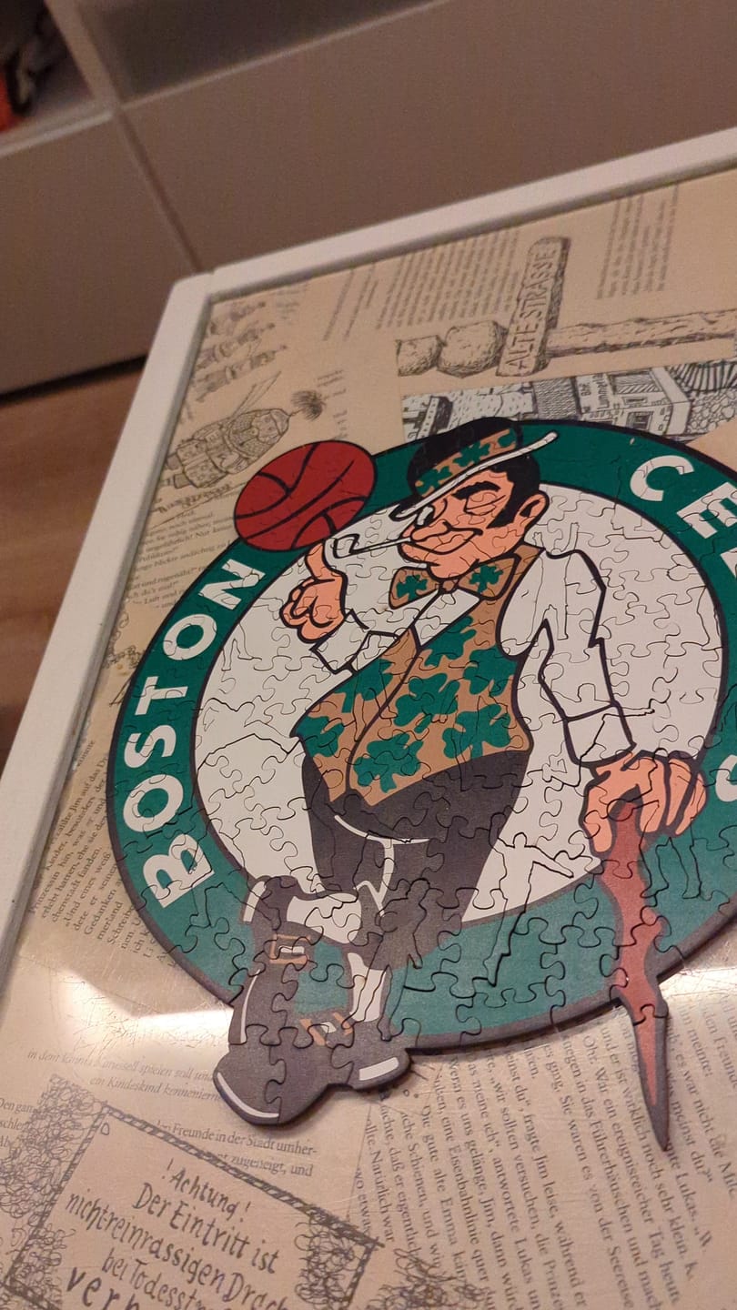Customer photo review of Phoenix Suns™ Logo - Holzpuzzle