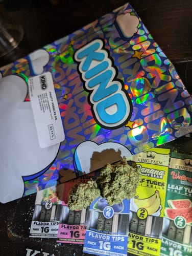 Customer photo review of Fruity Pebbles OG - 28 Grams - Indica