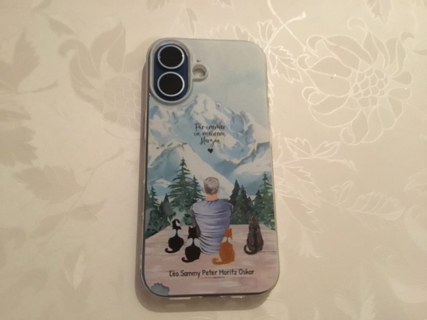 Customer photo review of Unterwegs mit Haustier - Individuelle Handyhülle