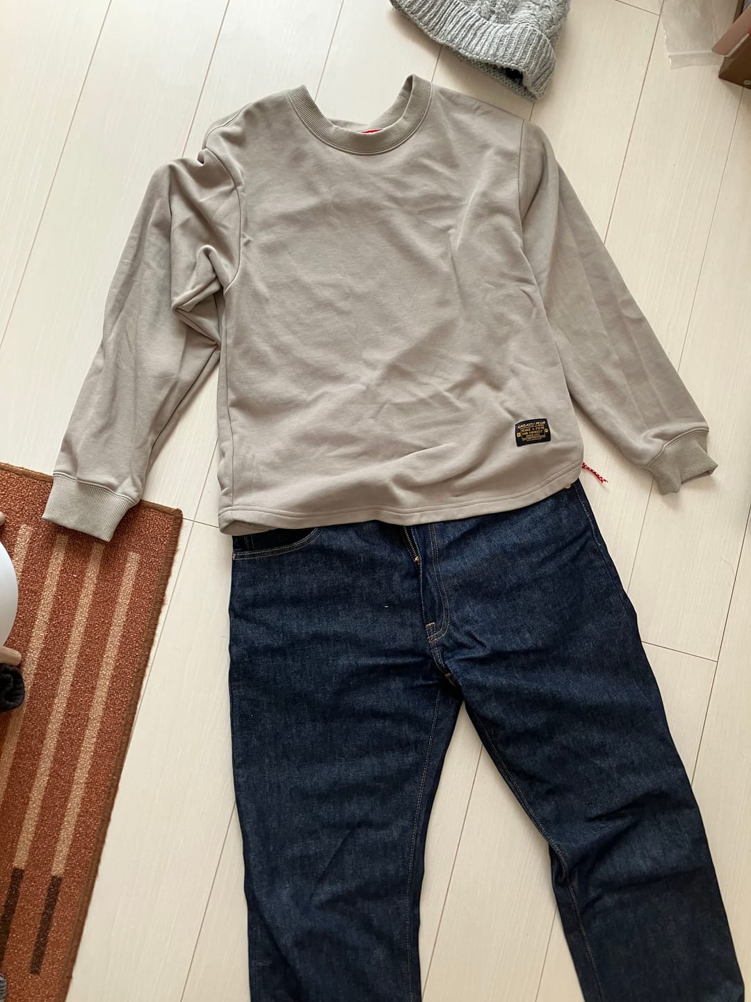 Customer photo review of 【予約】赤ヒモ付き　肘スエードパッチ入り裏パイルクルーネックスウェット
