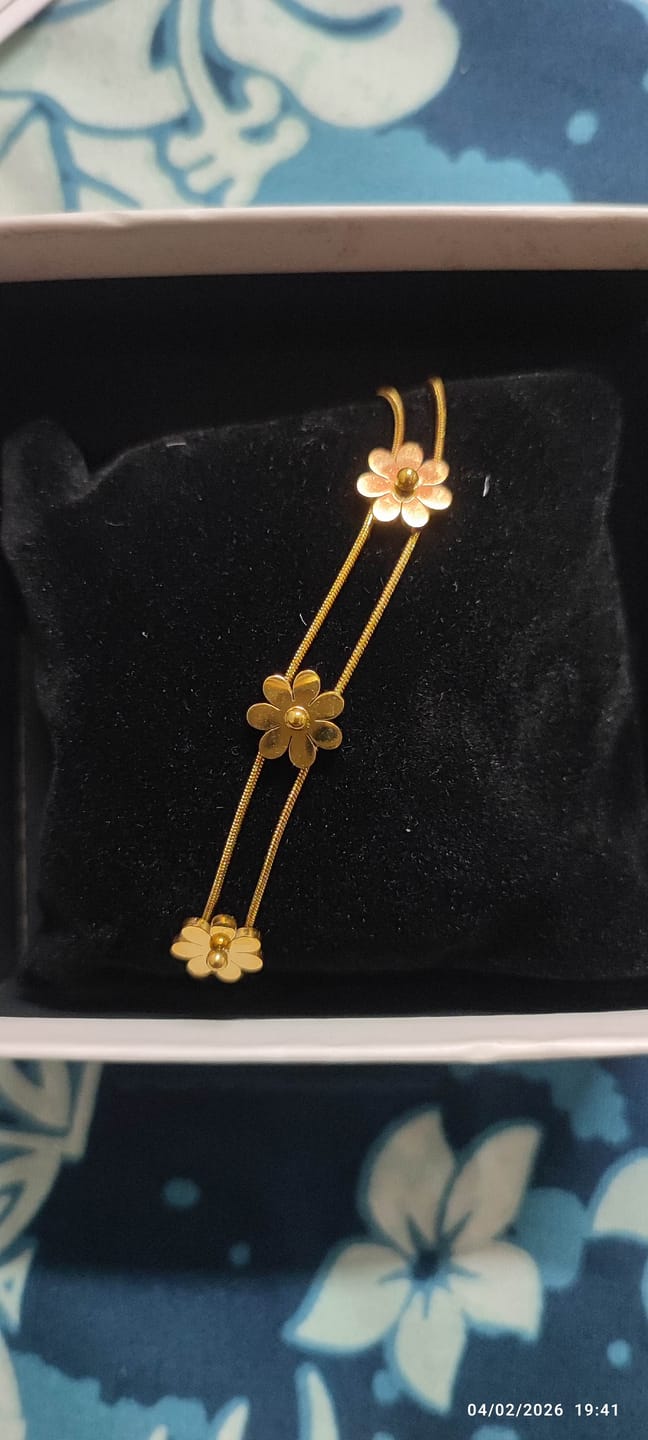 Customer photo review of Golden Blossom Strand Bracelet