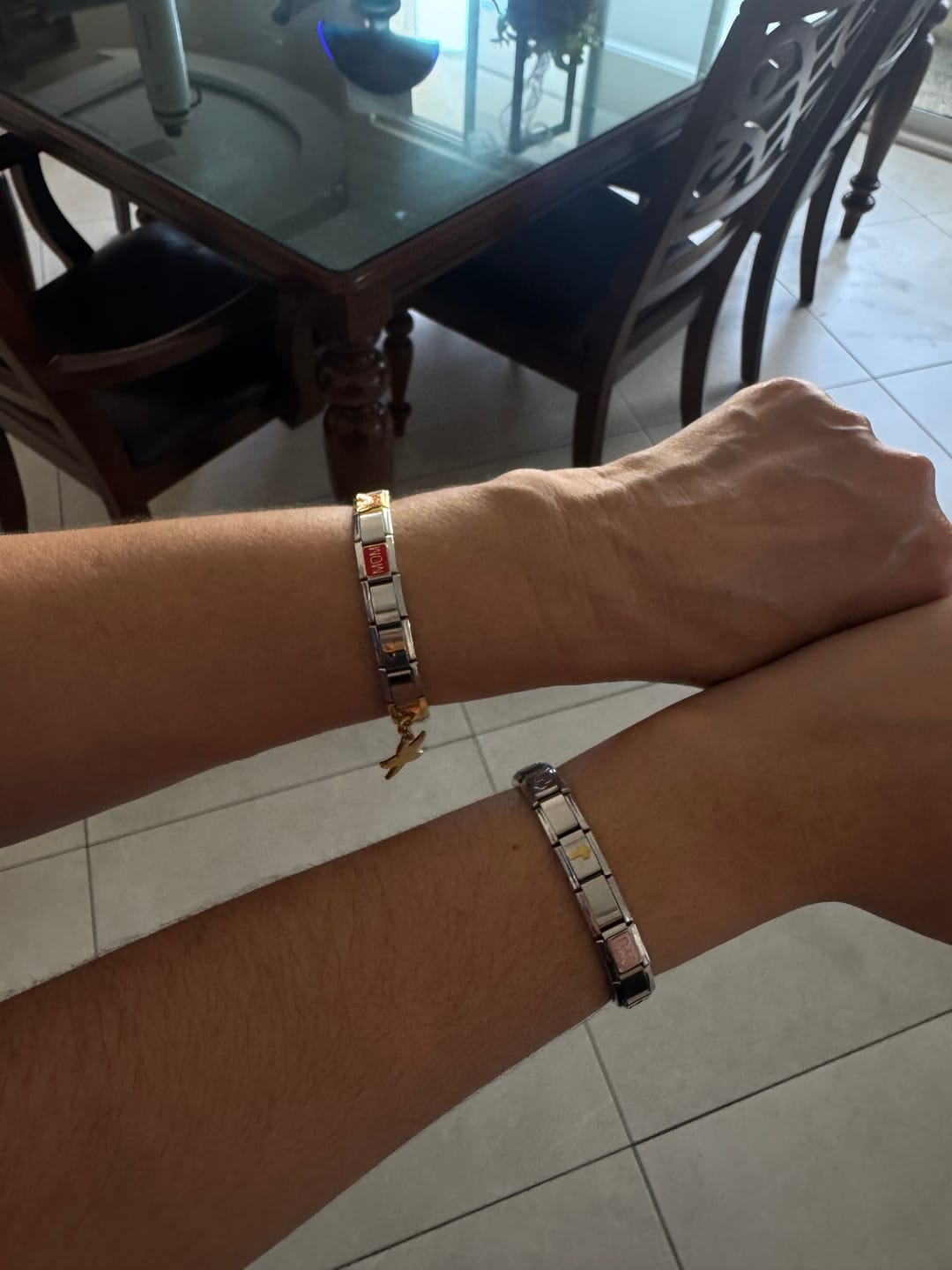 Customer photo review of Charm Letra M
