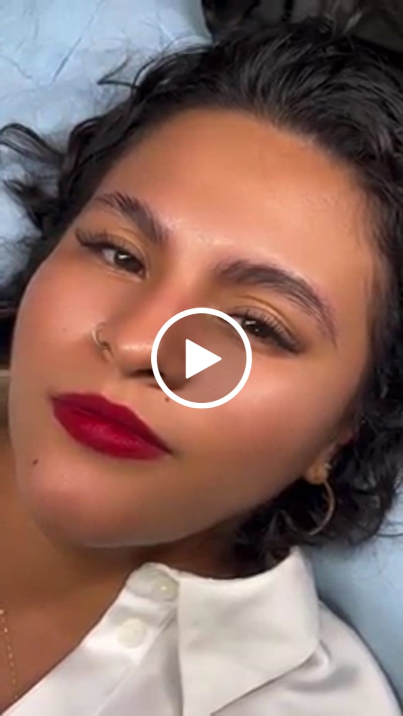 Customer video review of Classic Lashes