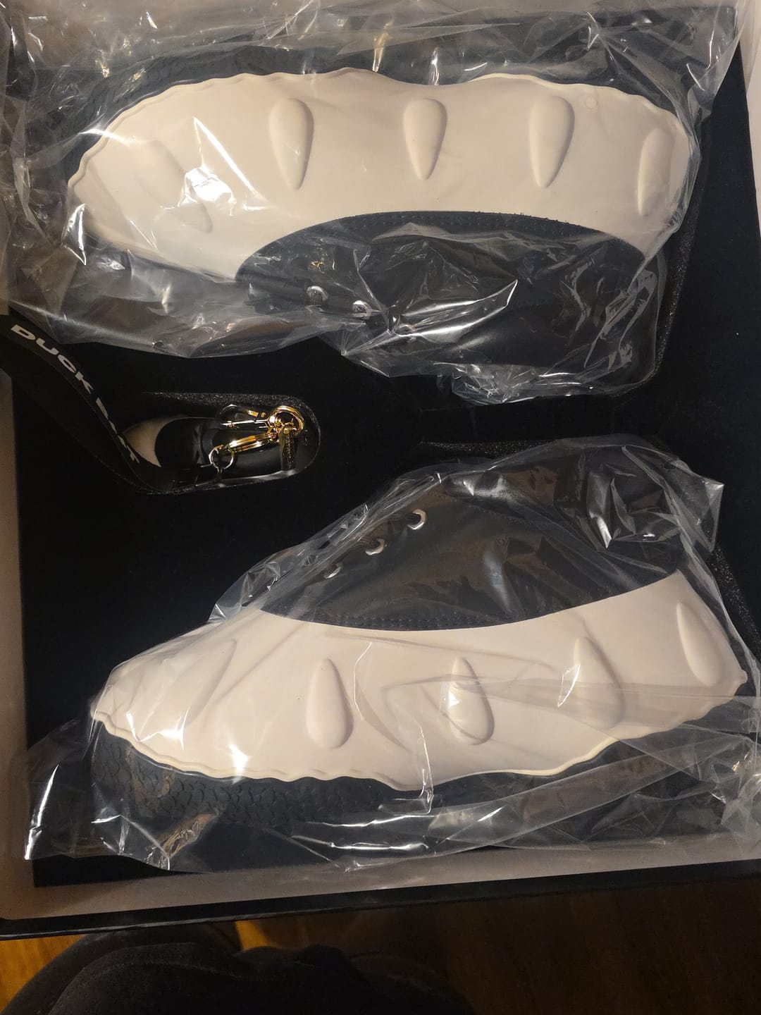 Customer photo review of Duck Lo - Tuxedo